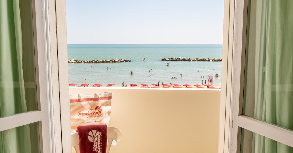 découvrez notre guide des hôtels de plage, le meilleur compagnon pour des vacances inoubliables au bord de la mer. trouvez l'hébergement parfait, profitez d'activités ensoleillées et savourez des moments de détente dans les destinations balnéaires les plus prisées.