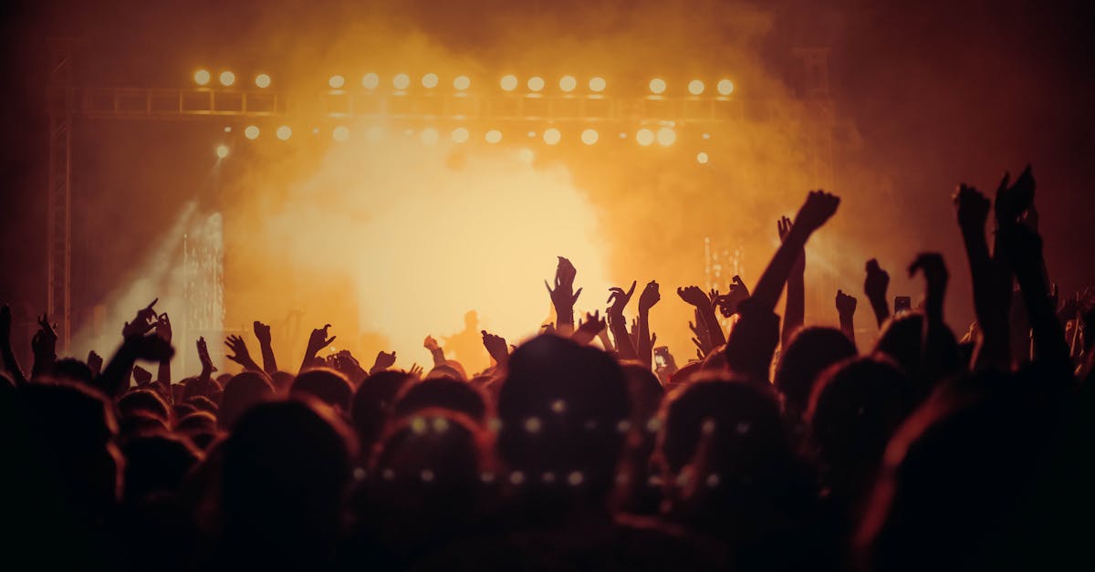 découvrez les meilleurs festivals de musique à travers le monde. profitez de performances live, d'une ambiance festive et rencontrez des artistes de renommée. plongez dans l'univers de la musique et vivez des moments inoubliables !