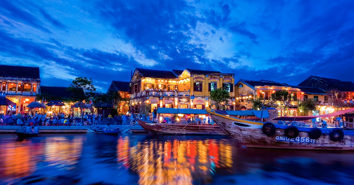 découvrez les meilleurs restaurants près de chez vous, offrant une variété de cuisines et d'ambiances pour ravir vos papilles. que vous recherchiez un dîner romantique, un repas en famille ou un déjeuner rapide, explorez notre sélection pour vivre une expérience culinaire inoubliable.