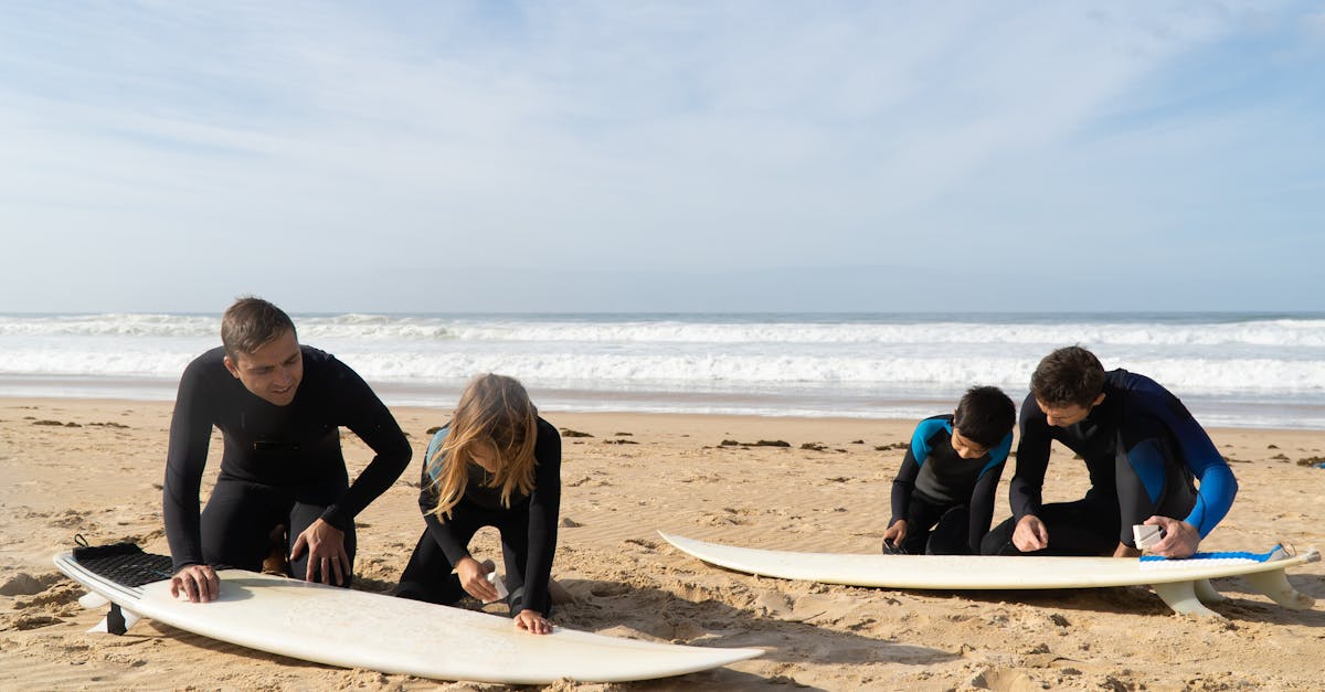 découvrez l'univers fascinant du surf : techniques, meilleures destinations et conseils pour débutants. vivez l'adrénaline des vagues et la beauté des plages à travers nos articles et guides spécialisés.