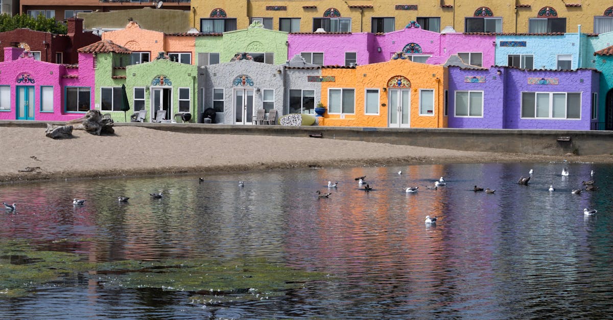 découvrez des locations de vacances idéales pour votre prochain séjour. profitez de maisons, appartements et villas tout confort, pour des moments inoubliables en solo, en couple ou en famille. réservez dès maintenant votre escapade parfaite!