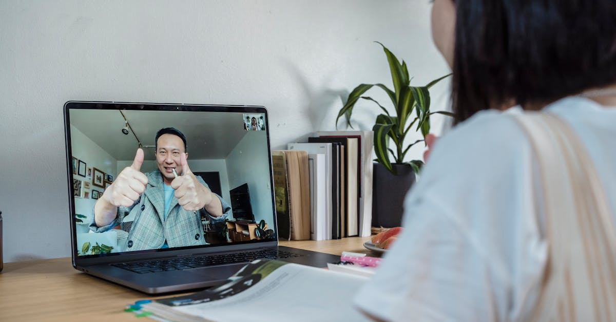 découvrez notre sélection de webcams de haute qualité, idéales pour les visioconférences, le streaming et les enregistrements vidéo. profitez d'images nettes et d'une facilité d'utilisation pour rester connecté avec vos proches ou vos collègues.