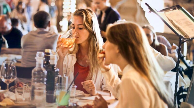 découvrez une sélection des meilleurs restaurants pour satisfaire toutes vos envies culinaires. que vous recherchiez une cuisine traditionnelle, des spécialités du monde ou une expérience gastronomique unique, explorez notre guide pour trouver l'adresse parfaite.