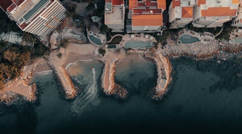 découvrez notre guide complet sur la classification des hébergements touristiques en france. informez-vous sur les critères, les labels et les normes qui garantissent le confort et la qualité des services offerts, pour un séjour inoubliable.