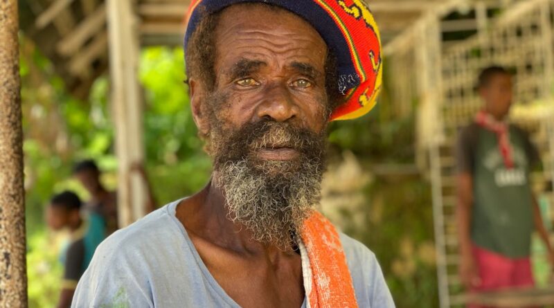 découvrez l'univers vibrant du reggae, une musique pleine de rythmes envoûtants et de messages puissants. immergez-vous dans la culture jamaïcaine et laissez-vous séduire par les mélodies qui parlent de paix, d'amour et de résistance.