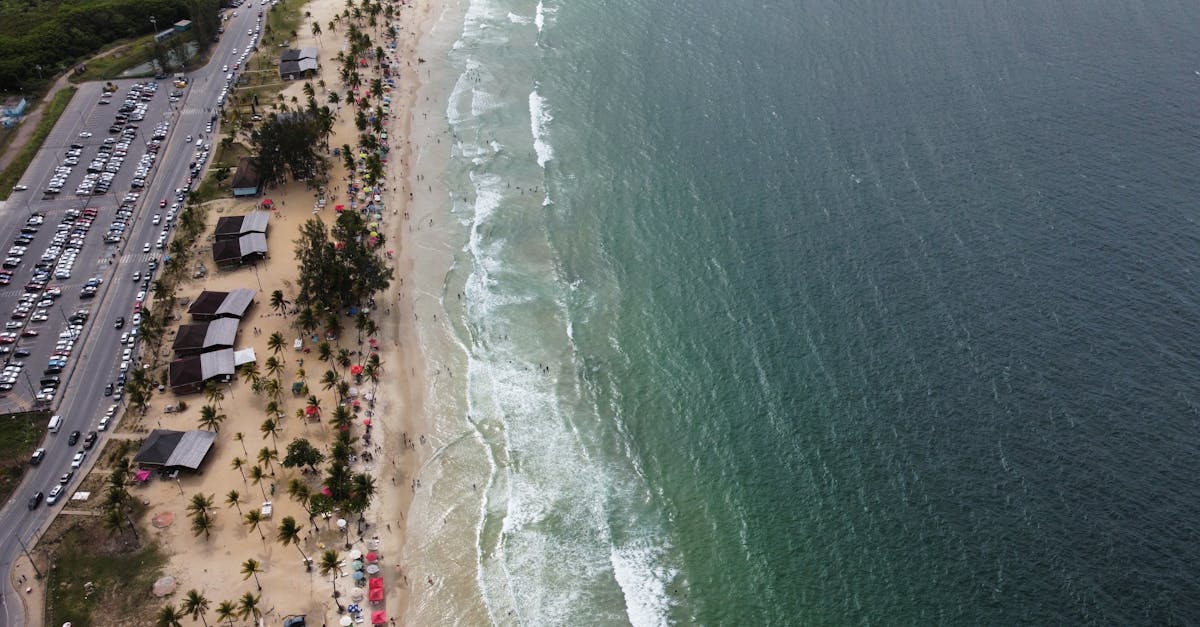 découvrez chay beach, une plage paradisiaque au charme irrésistible, où le sable doré rencontre les eaux cristallines. profitez d'activités nautiques, de moments de détente au soleil et d'une nature préservée, le tout dans une ambiance sereine et accueillante.