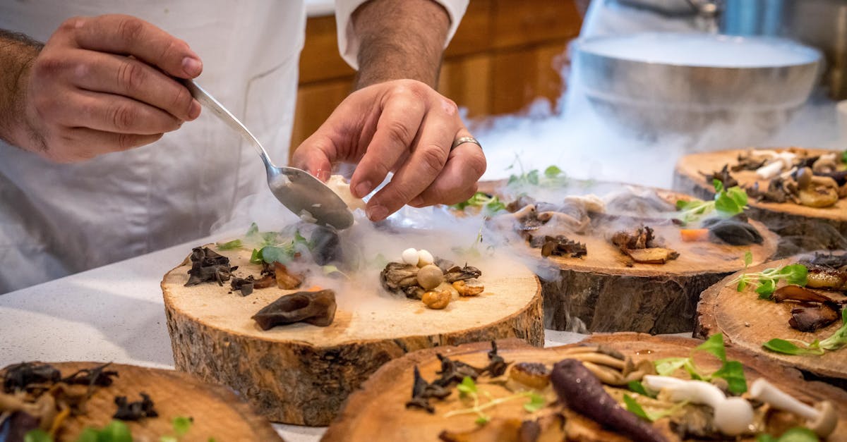 découvrez une sélection des meilleurs restaurants pour satisfaire toutes vos envies culinaires. que vous cherchiez des plats raffinés, des spécialités locales ou une ambiance conviviale, trouvez l'endroit parfait pour vos repas en solo, en famille ou entre amis.
