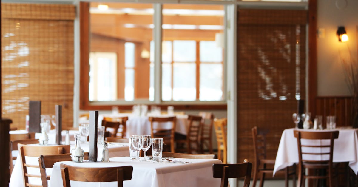 découvrez une sélection des meilleurs restaurants pour satisfaire toutes vos envies culinaires. que vous recherchiez une cuisine traditionnelle, gastronomique, ou des saveurs du monde, trouvez l'endroit idéal pour un repas mémorable.